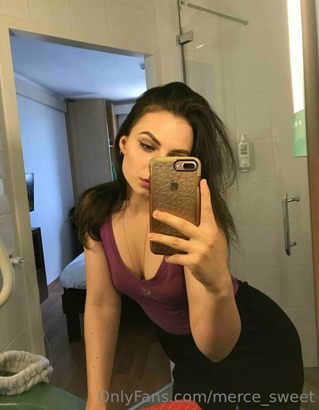 merce sweet OnlyFans Fotos