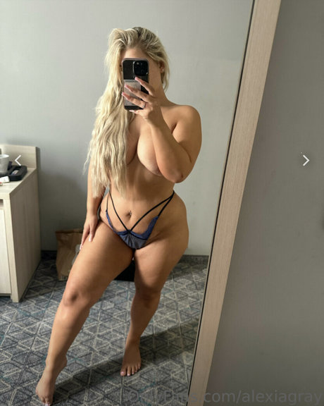 Alexia Gray OnlyFans Pornografie