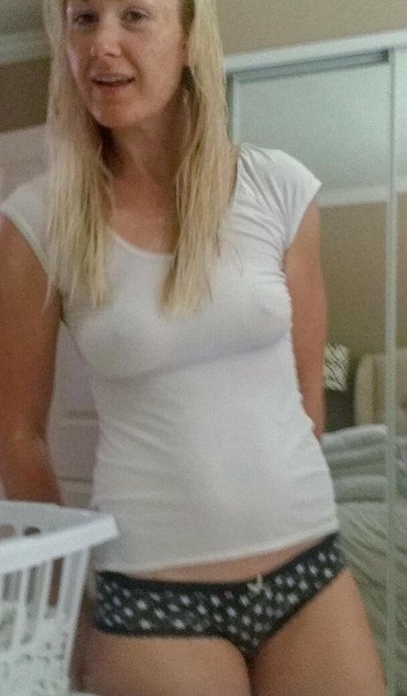 americanhousewife Neuer OnlyFans Leak