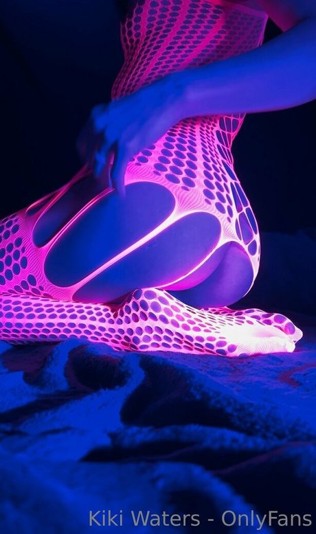 kikiwaters OnlyFans Archiv