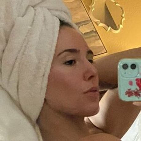 kikiwaters OnlyFans Leak