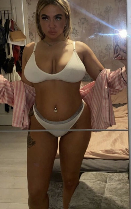 Caoimhe Moreland Nacktbilder OnlyFans Leaks