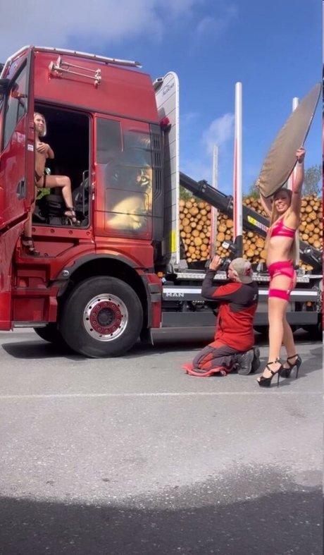 Linda Krieger Mock OnlyFans Nacktbilder geleakt