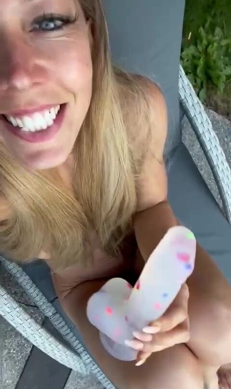 Linda Krieger Mock Leak von OnlyFans-Inhalten