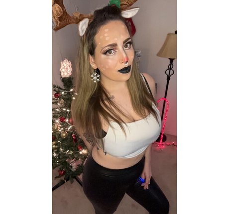 DaniLou Titten OnlyFans