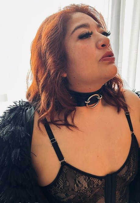 mynaughtyyukari Leaks von OnlyFans