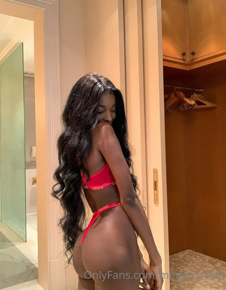 Megan Milan OnlyFans kostenlos