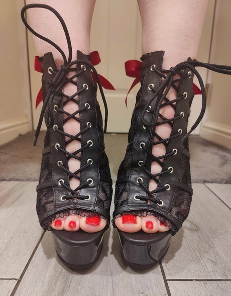 kayties feet OnlyFans XXX