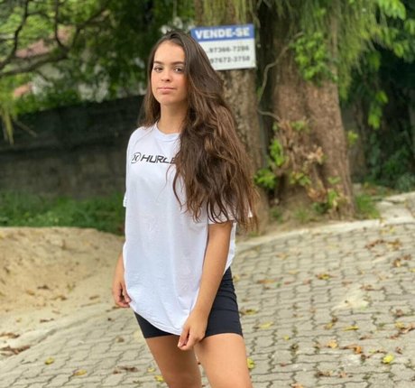 Izabelly Linhares Nacktbilder OnlyFans geleakt