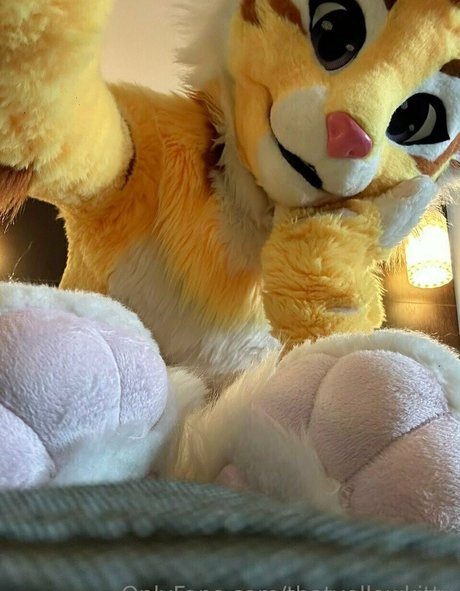 thatyellowkitty Po OnlyFans