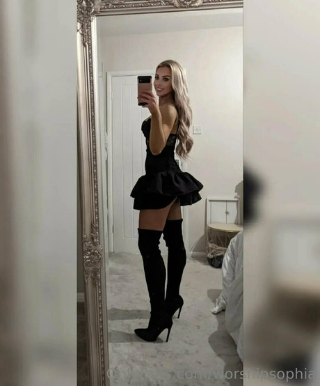 worshipsophia Nacktbilder OnlyFans Leak