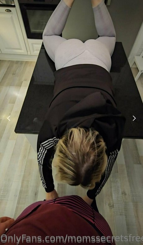 momssecretsfree OnlyFans XXX