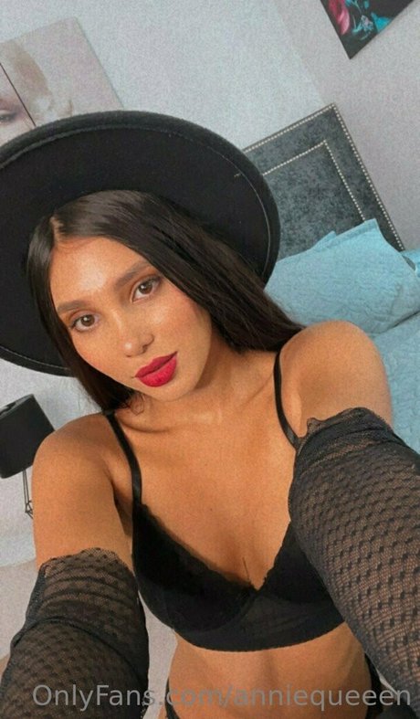 anniequeeen OnlyFans