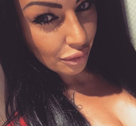 kerrylouise xxx Nackt auf OnlyFans Leaks