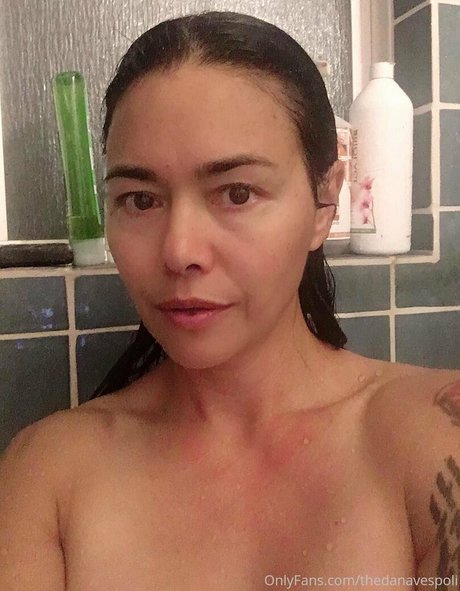 thedanavespoli NurlyFans-Brüste