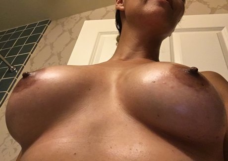 thedanavespoli OnlyFans-Komplettinhalte