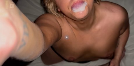 naomi4free Nacktbilder OnlyFans