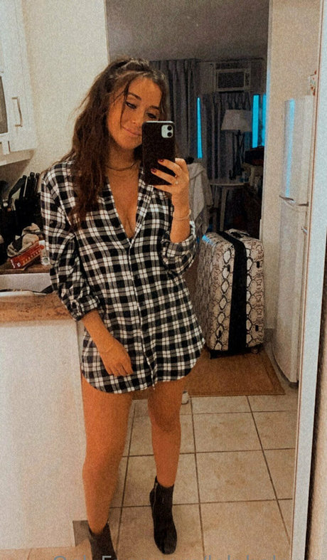 lolahale xo OnlyFans-Komplettinhalte