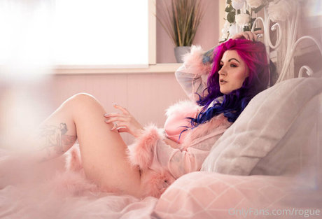 rogue Nacktbilder OnlyFans geleakt