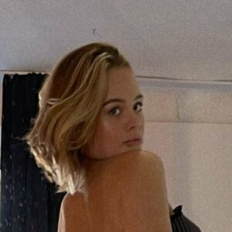 Polinarss OnlyFans Bilder