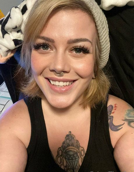 felyxfree OnlyFans geleakte Pornografie