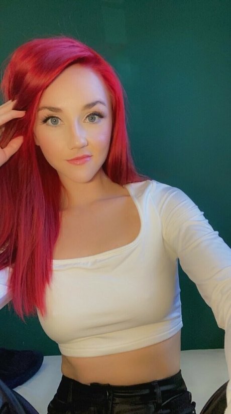 avacrucio OnlyFans Inhaltstyp