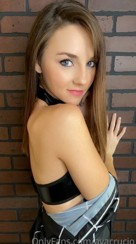 avacrucio OnlyFans Pornografie