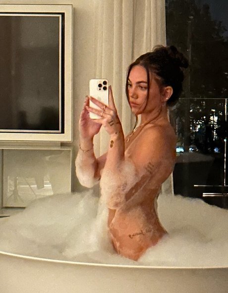 bobbiedavisonly OnlyFans Strip