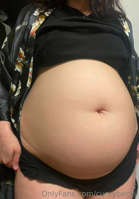 curvybecky OnlyFans geleakt.