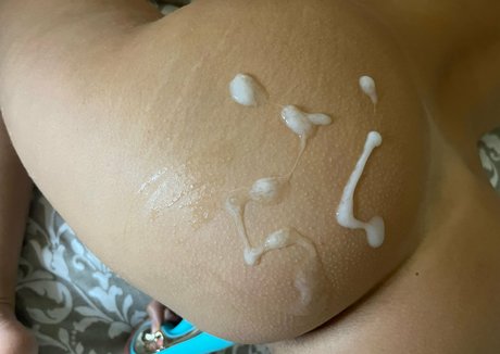 poliamorosaa Neue geleakte OnlyFans-Inhalte