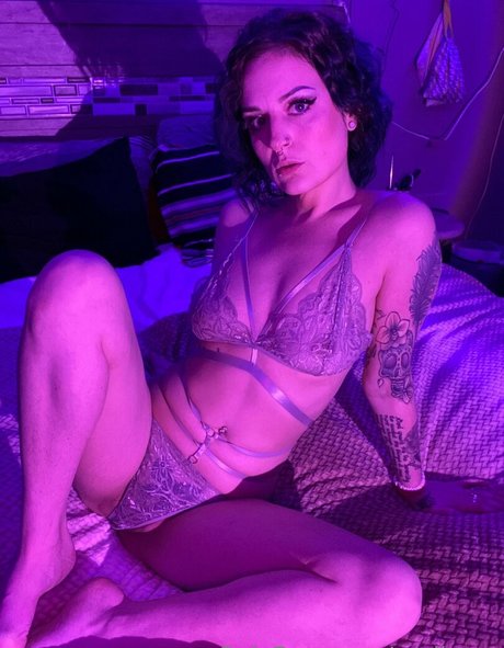 aprilaura Brüste OnlyFans