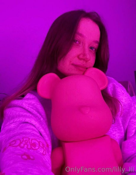 lilly lil OnlyFans Archiv