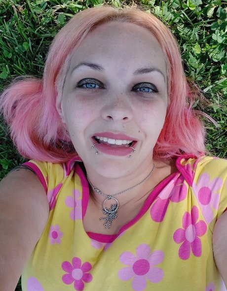 wyldestardust OnlyFans-Fotos