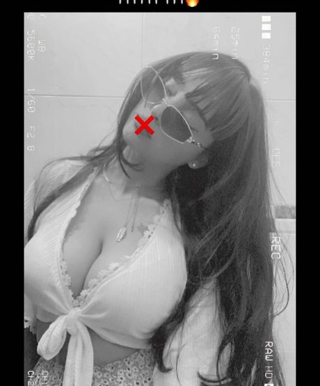 _mi mi ta_ XXX OnlyFans