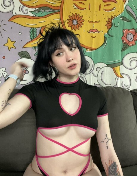 gray Geleakte OnlyFans-Inhalte