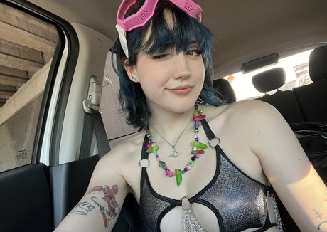 gray Oben ohne OnlyFans