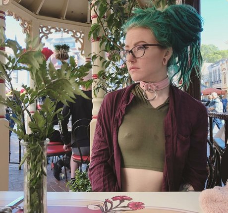 BluTube OnlyFans-Post