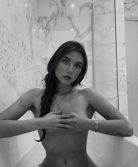 Claire Molin OnlyFans Pornografie