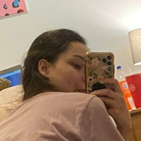 queenki77 OnlyFans Sextape