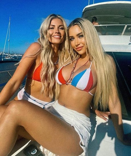 Nikita Sullivan OnlyFans X