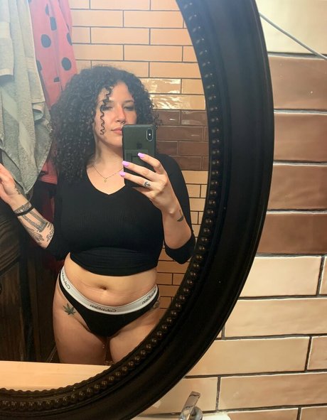 Tiedyeblotter Gratis OnlyFans Inhalte