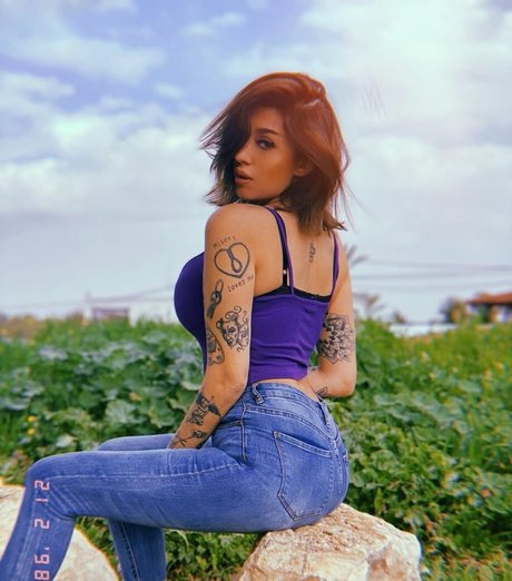 anwalt onlyfans Pornografie Porträt