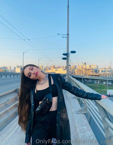 beatrice carti Sexy OnlyFans