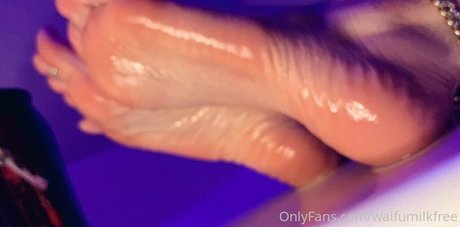 waifufeetmilkpaid Leaked Porn OnlyFans