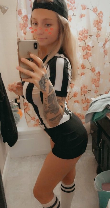 Sunny Bunnnie Gratis OnlyFans Inhalte