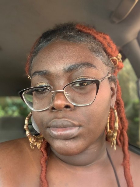 Chy s Place Nacktbilder von OnlyFans