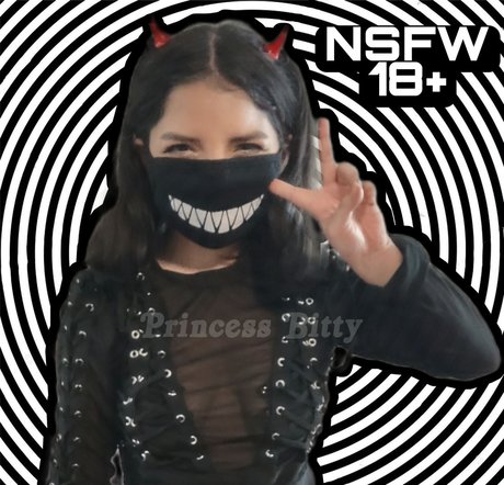 Princess Bitty I m on F ansly too_ Nacktbilder von OnlyFans geleakt