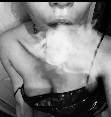 Princessa Pussy 24 FIRST WEEK FREE Nacktbilder von OnlyFans geleakt