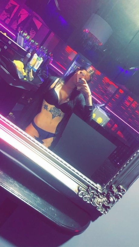 Keni Leak von OnlyFans-Inhalten