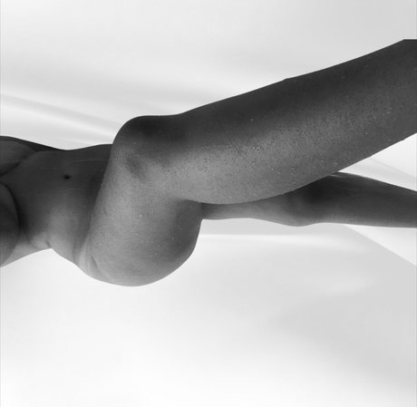 Adriana Nicole OnlyFans Striptease